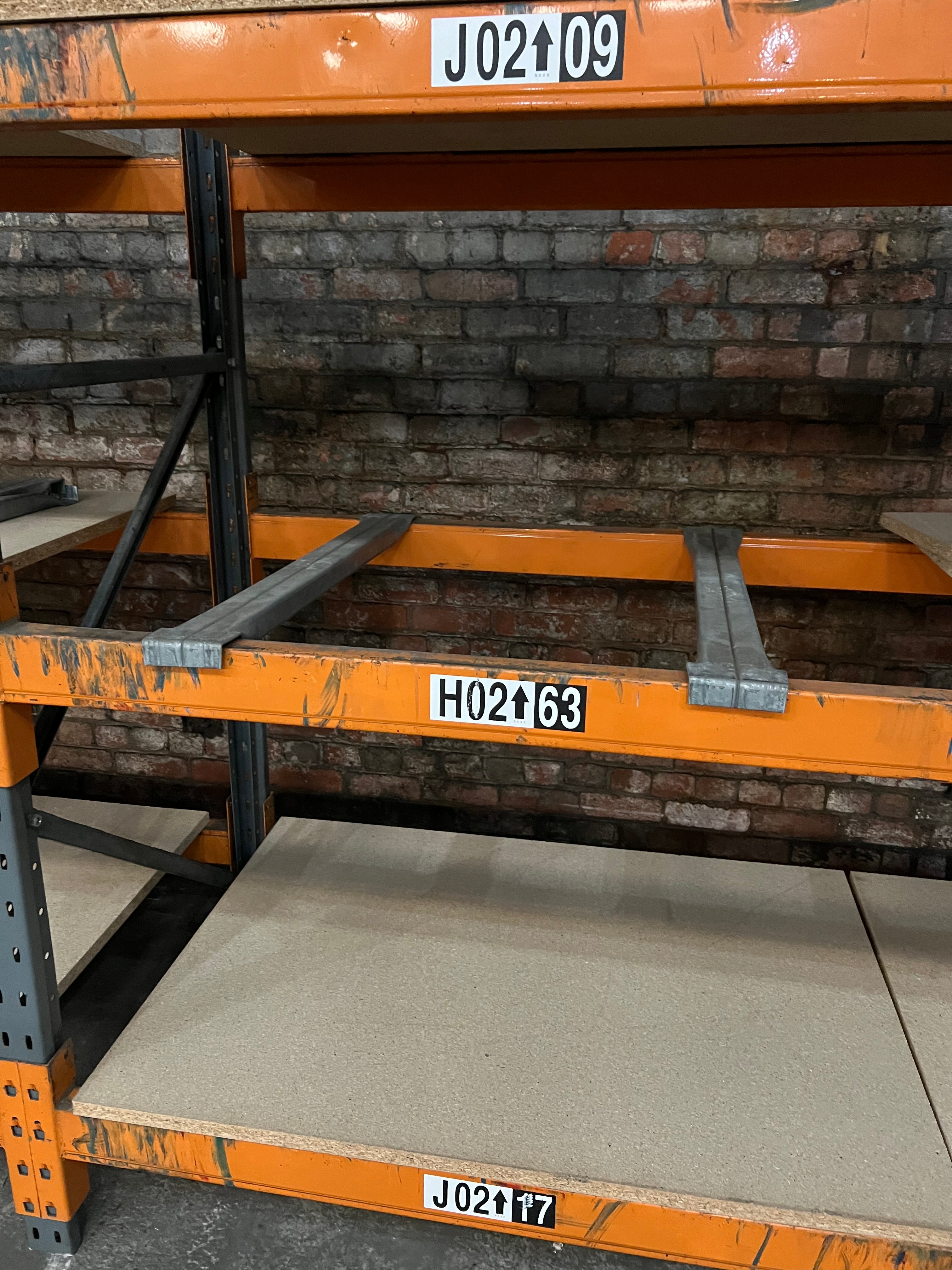 Pallet Support Bars - 900mm