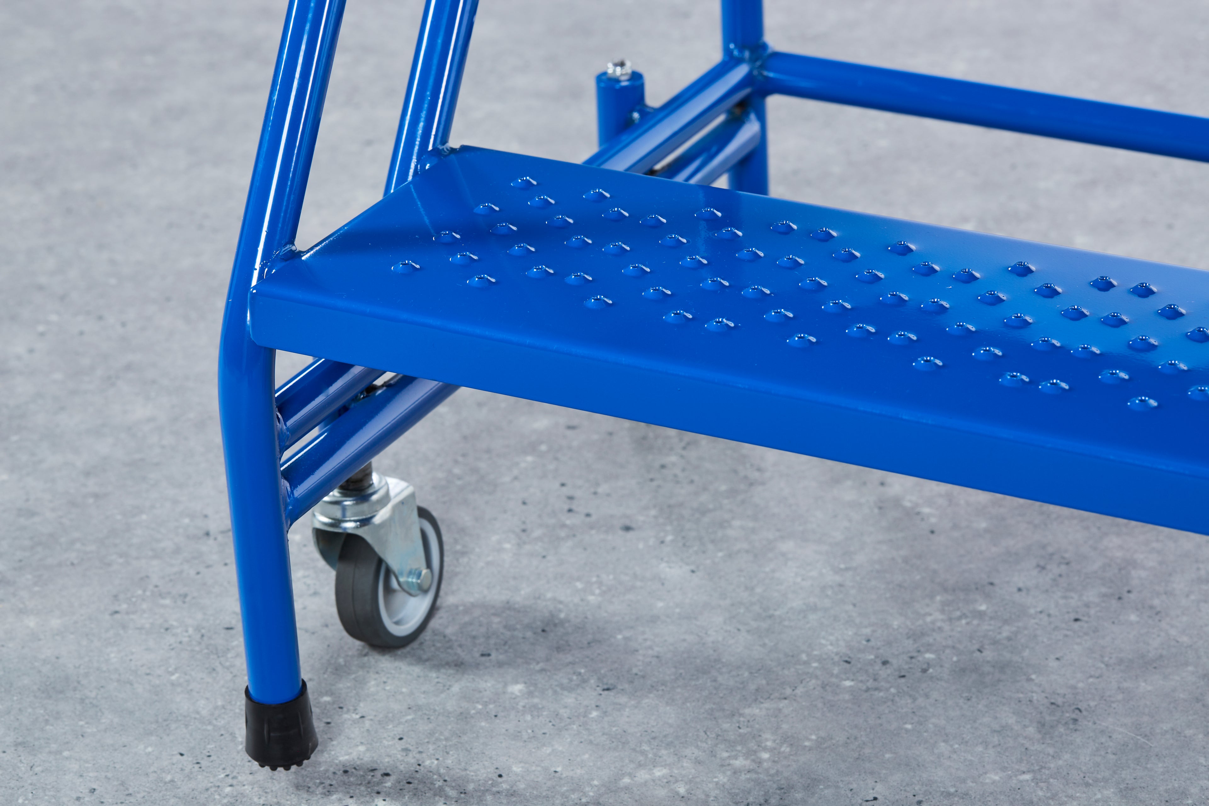 Mobile Warehouse Ladders