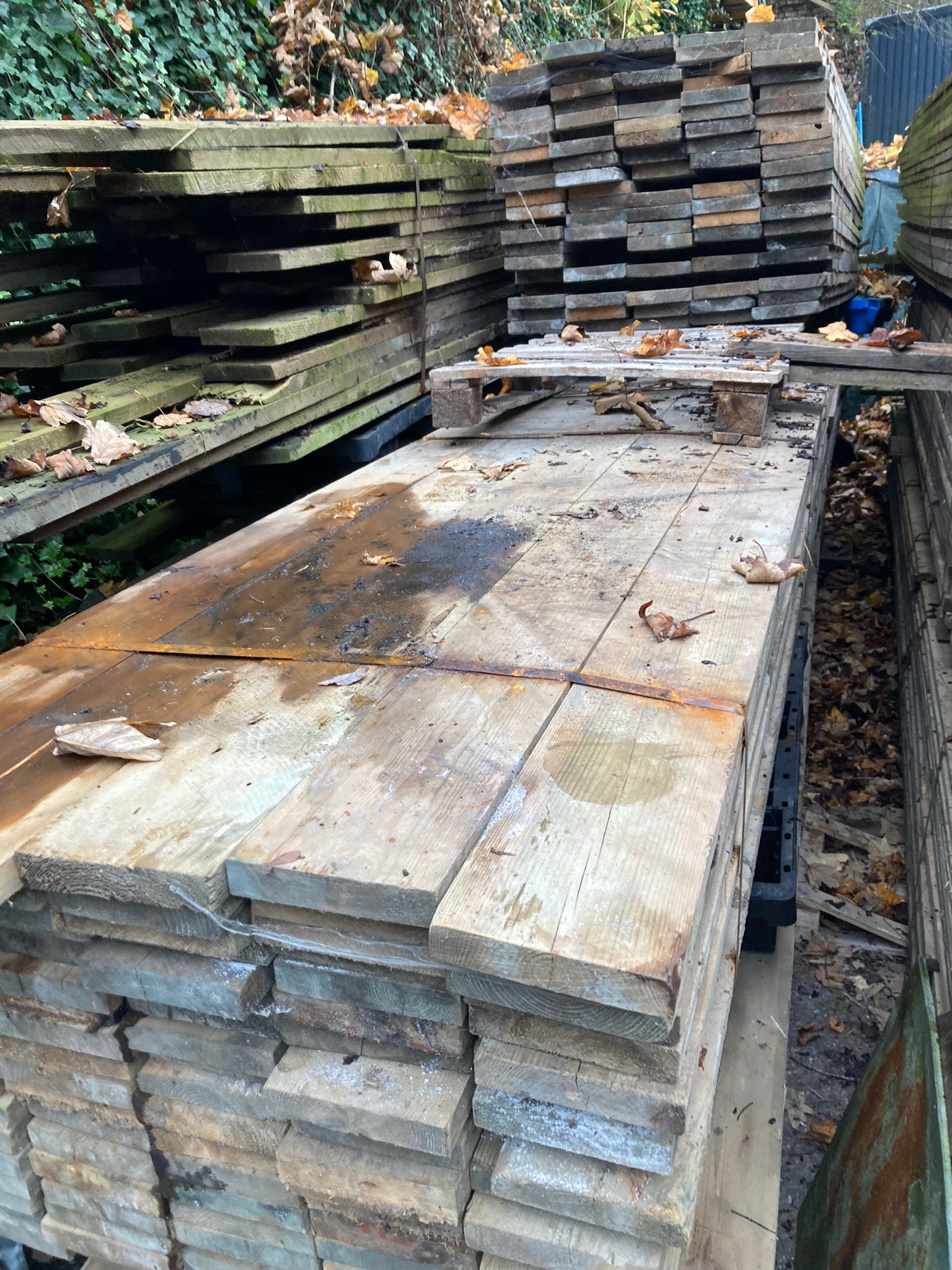 Used Reclaimed Flooring - 7, 14, 16ft Sizes Available - Reclaimed Flooring - Cracking Racking