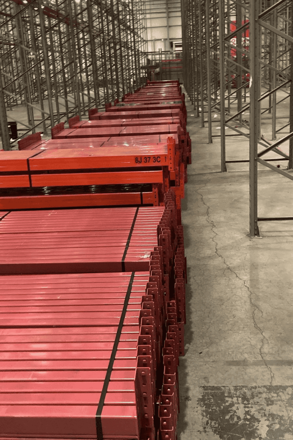  - Pallet Racking - Cracking Racking